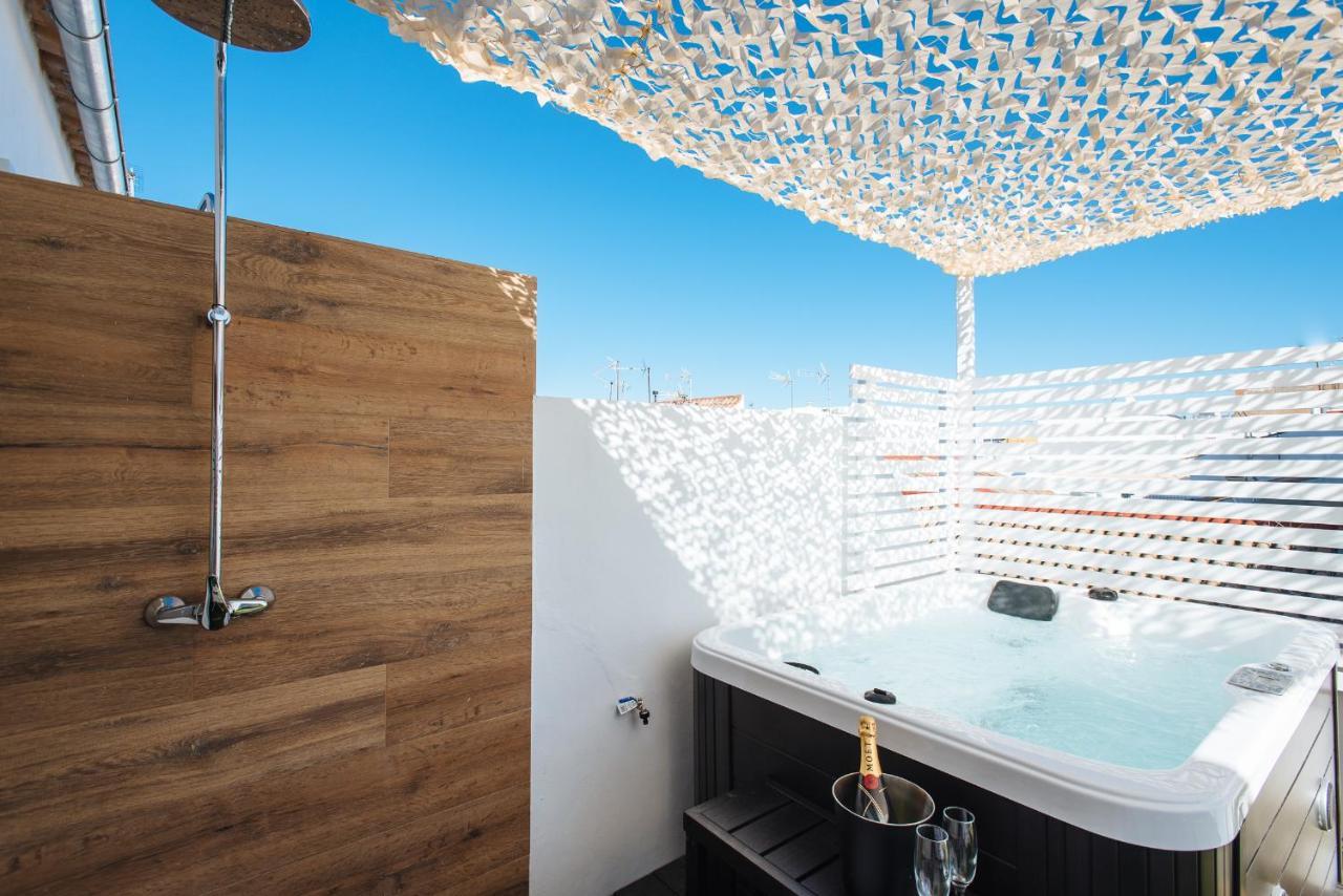 Lola De Triana Apartments セビリア エクステリア 写真