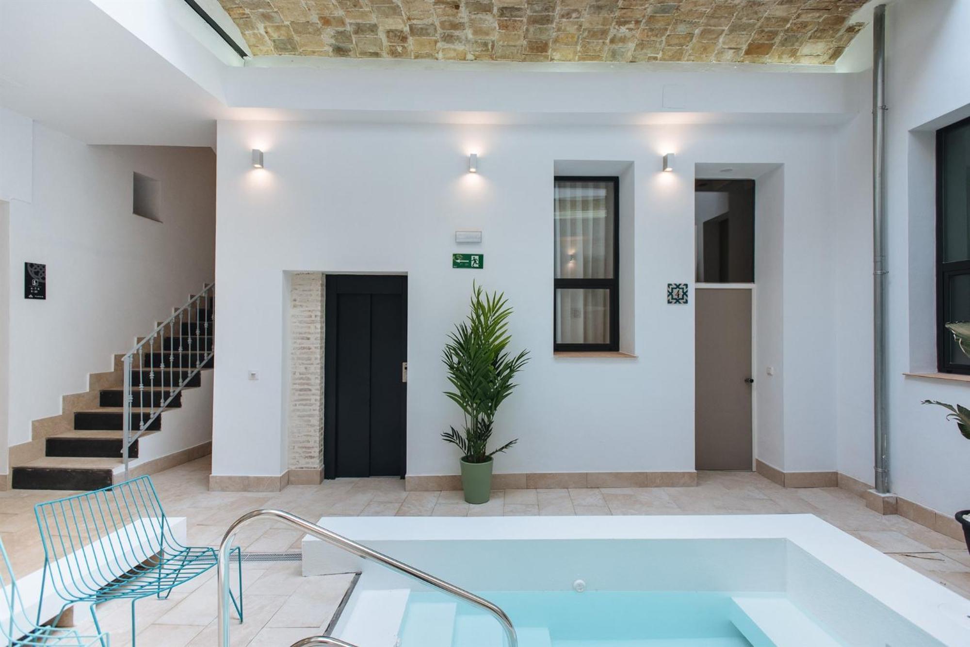 Lola De Triana Apartments セビリア エクステリア 写真
